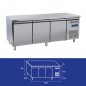 Table réfrigérée en inox, de 2 à 4 portes en inox, grilles 60 X 40 cm, 430 litres, +2°/+8°C, 800mm